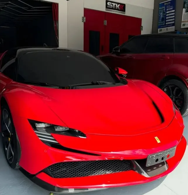 Ferrari SF90
